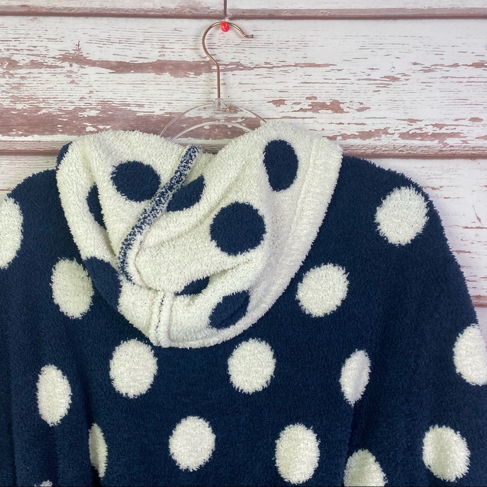 Barefoot Dreams- Polka Dot Short Hooded Robe - Picture 15 of 16
